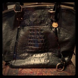 A classic Brahmin purse